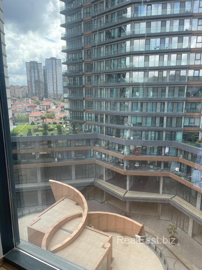 Charming 2+1 Apartment in Vibrant Kadikoy